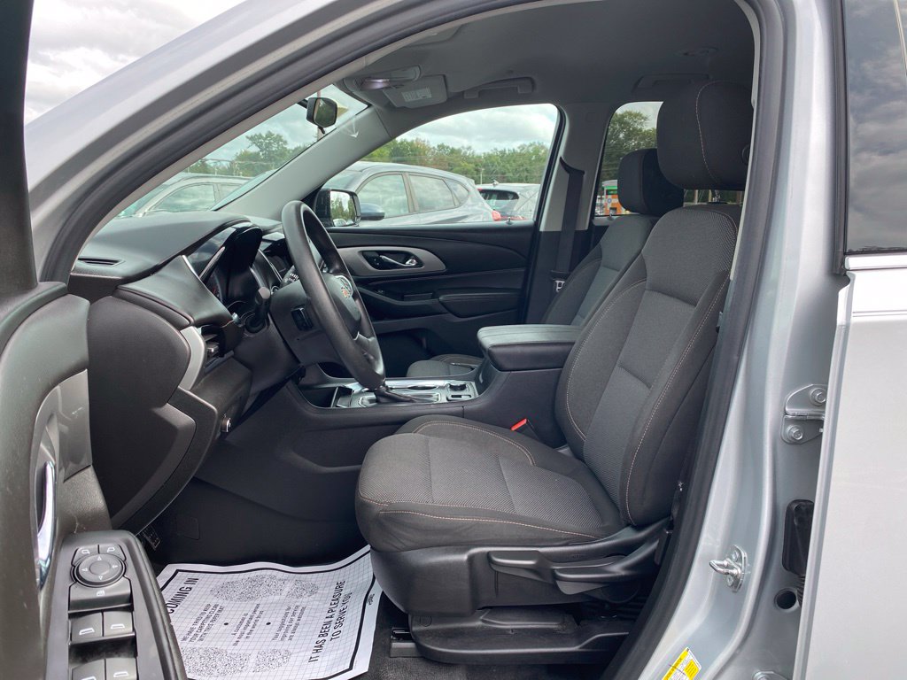 2019 Chevrolet Traverse LS - Photo 13