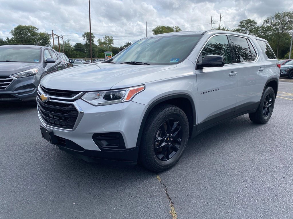 2019 Chevrolet Traverse LS - Photo 6