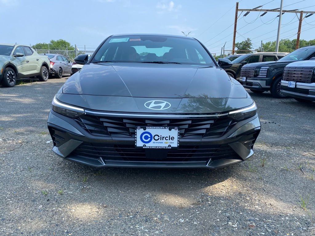 New 2026 Hyundai Elantra SEL Sport Sedan