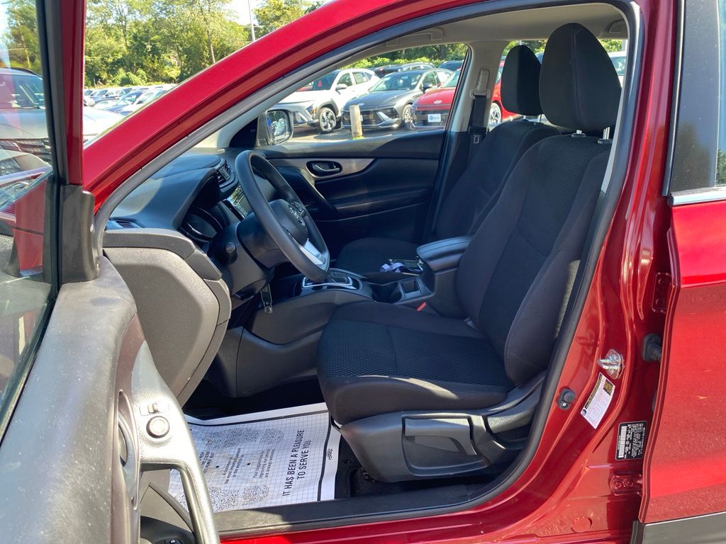 2020 Nissan Rogue Sport S - Photo 13
