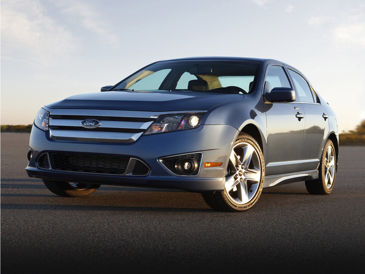 Used 2010 Ford Fusion SE Sedan