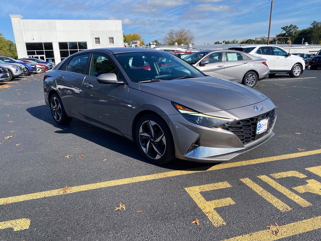 2021 Hyundai Elantra Sedan 