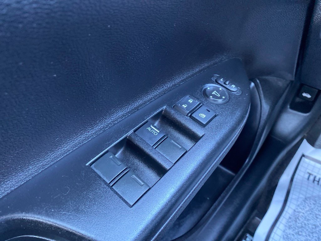 2013 Honda Accord LX - Photo 22