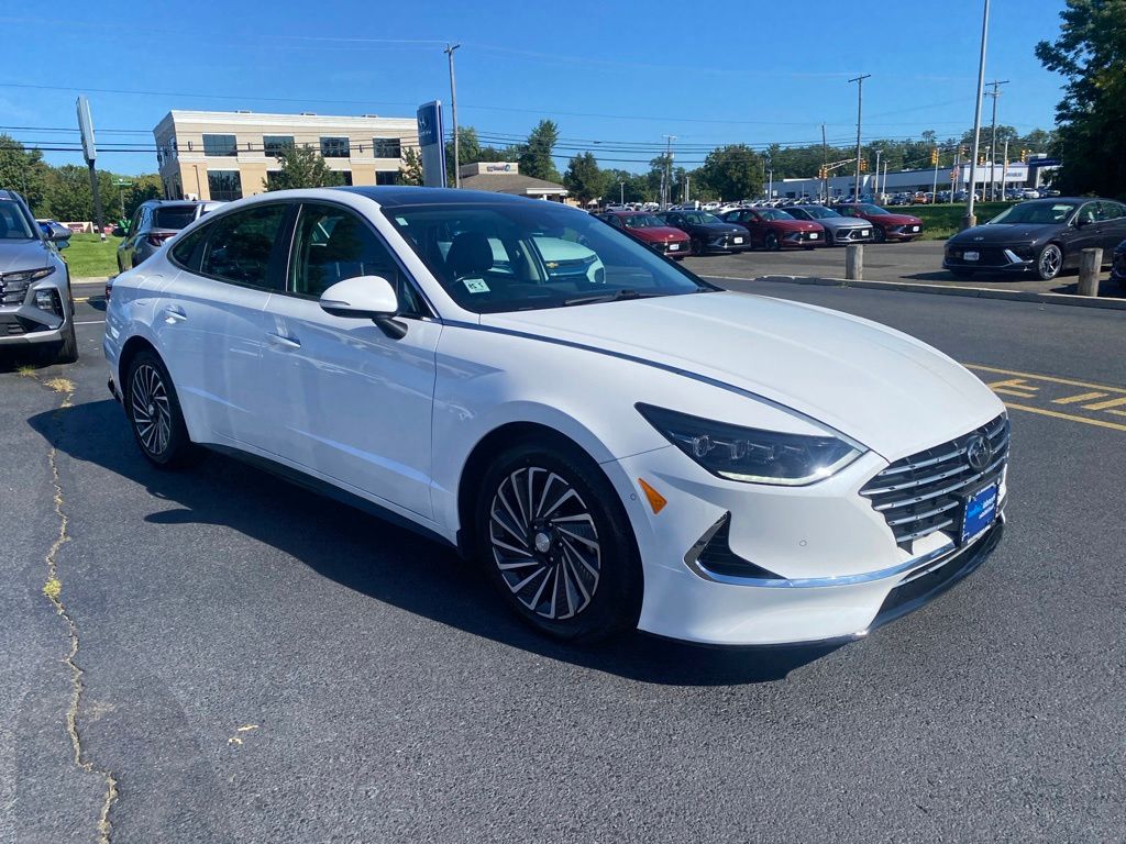 2023 Hyundai Sonata Hybrid