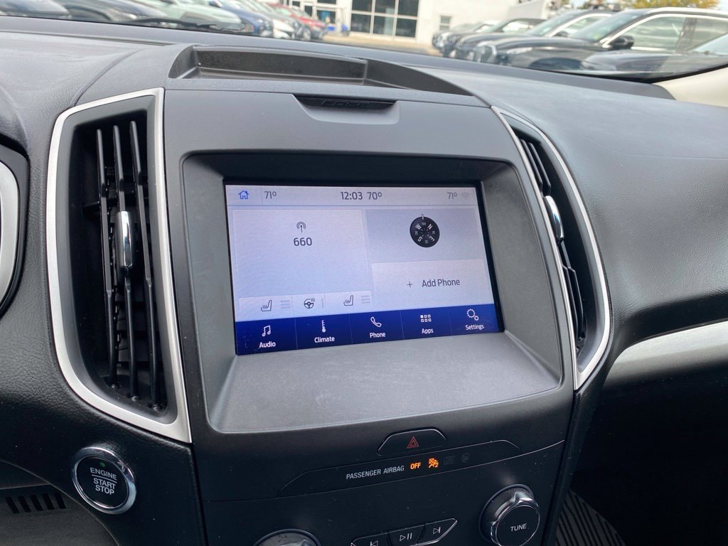 2020 Ford Edge SEL - Photo 17
