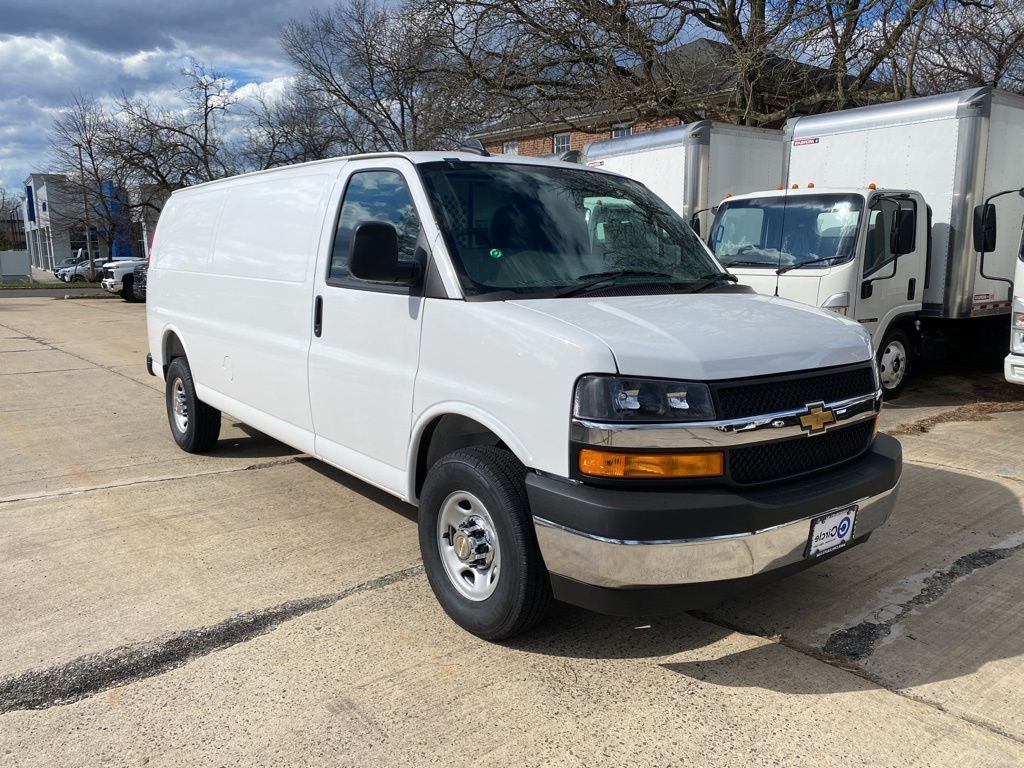  Chevrolet Express 2500