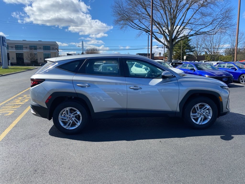 New 2026 Hyundai Tucson SE AWD SUV