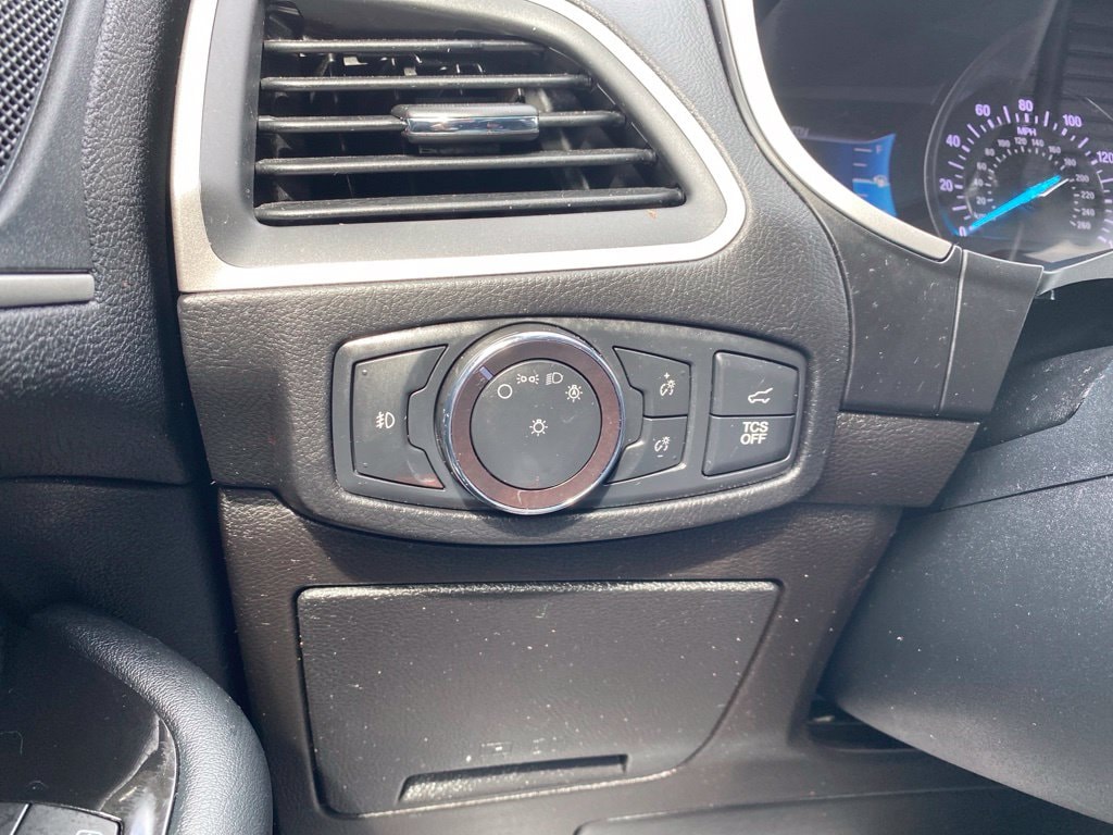 2020 Ford Edge SEL - Photo 24