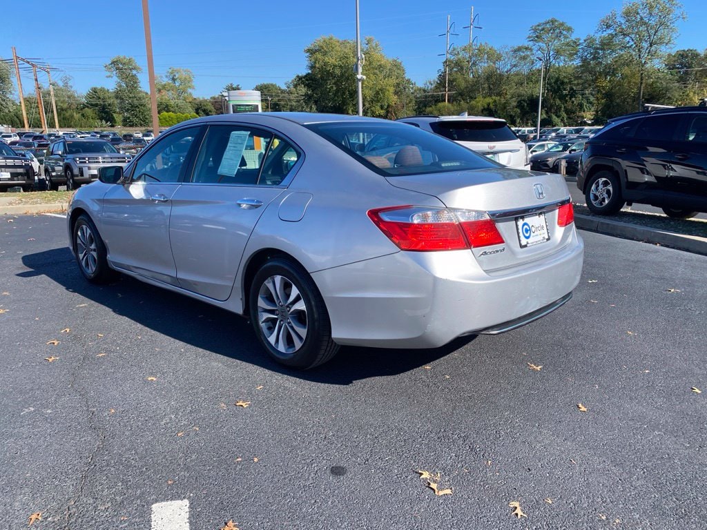 2013 Honda Accord LX - Photo 7