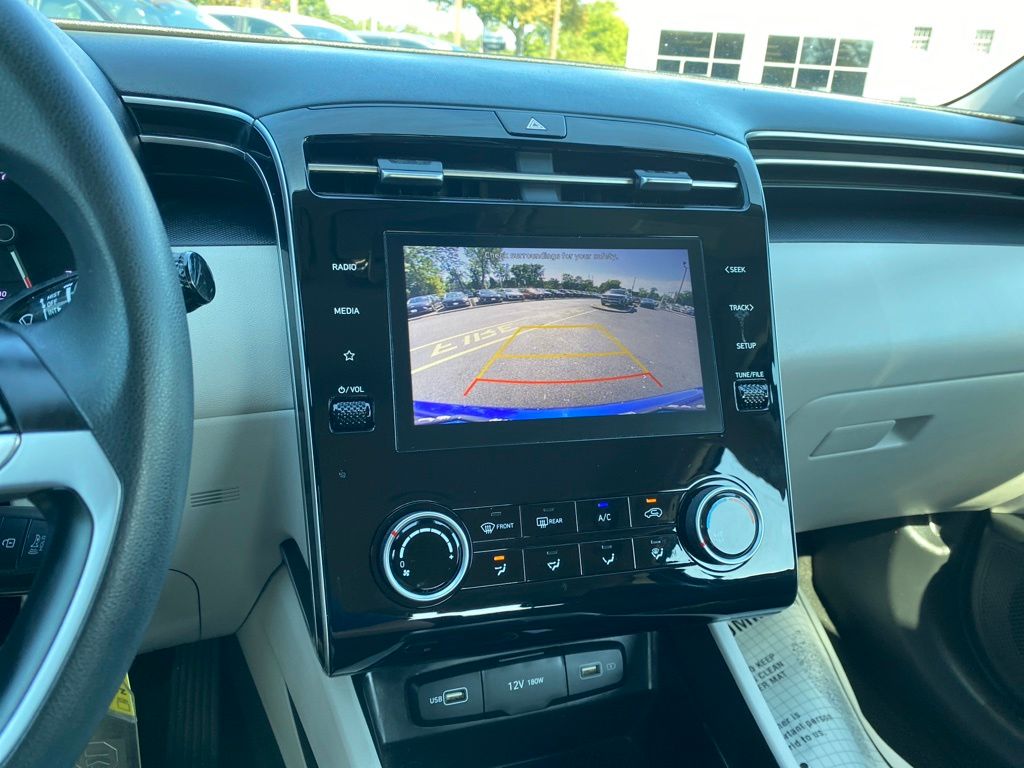 2024 Hyundai Tucson SE - Photo 12