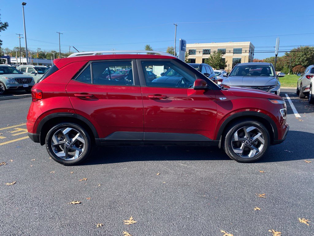 Certified 2024 Hyundai Venue Limited SUV