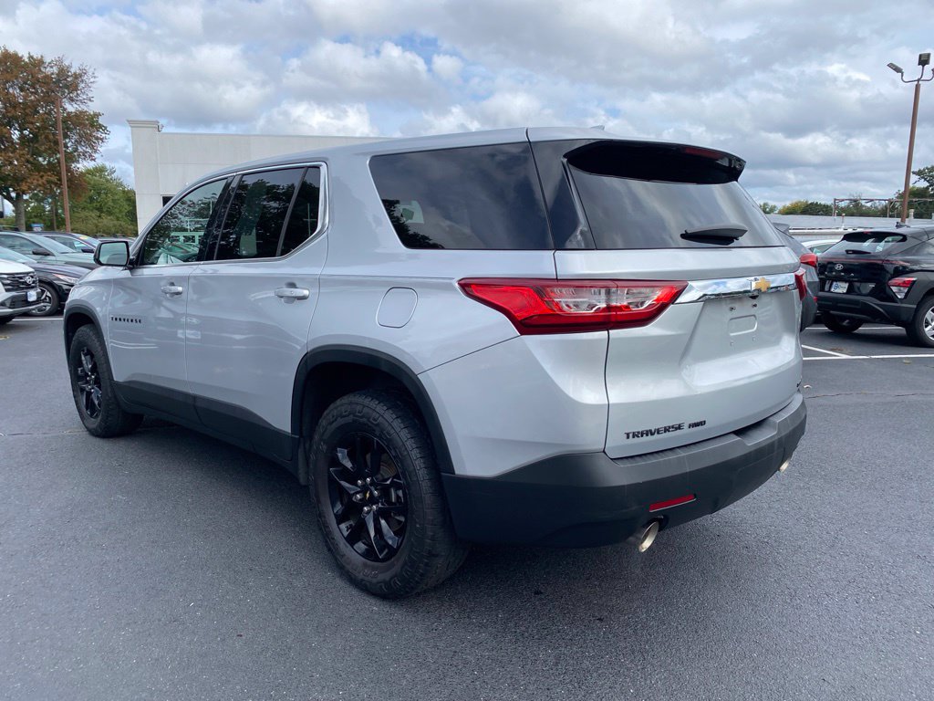 2019 Chevrolet Traverse LS - Photo 8