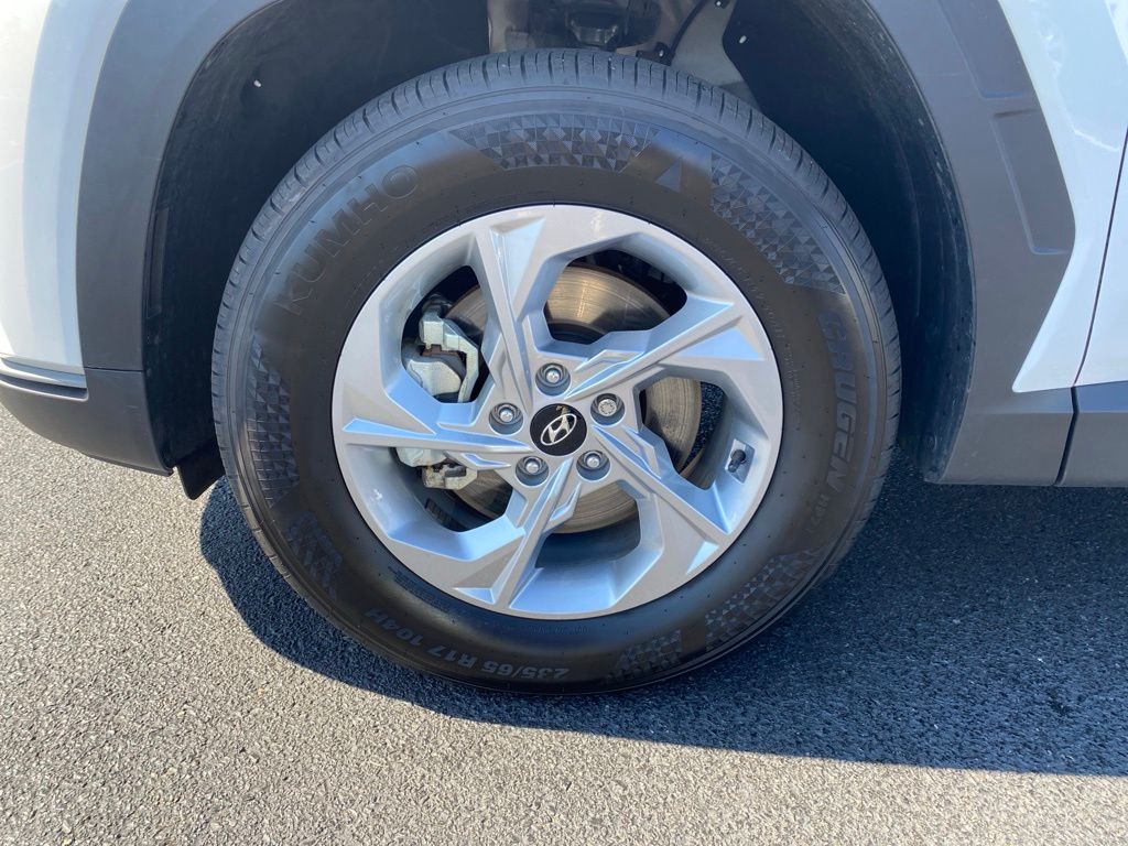 2024 Hyundai Tucson SE - Photo 9