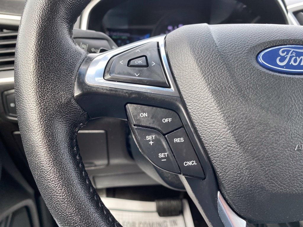 2020 Ford Edge SEL - Photo 21