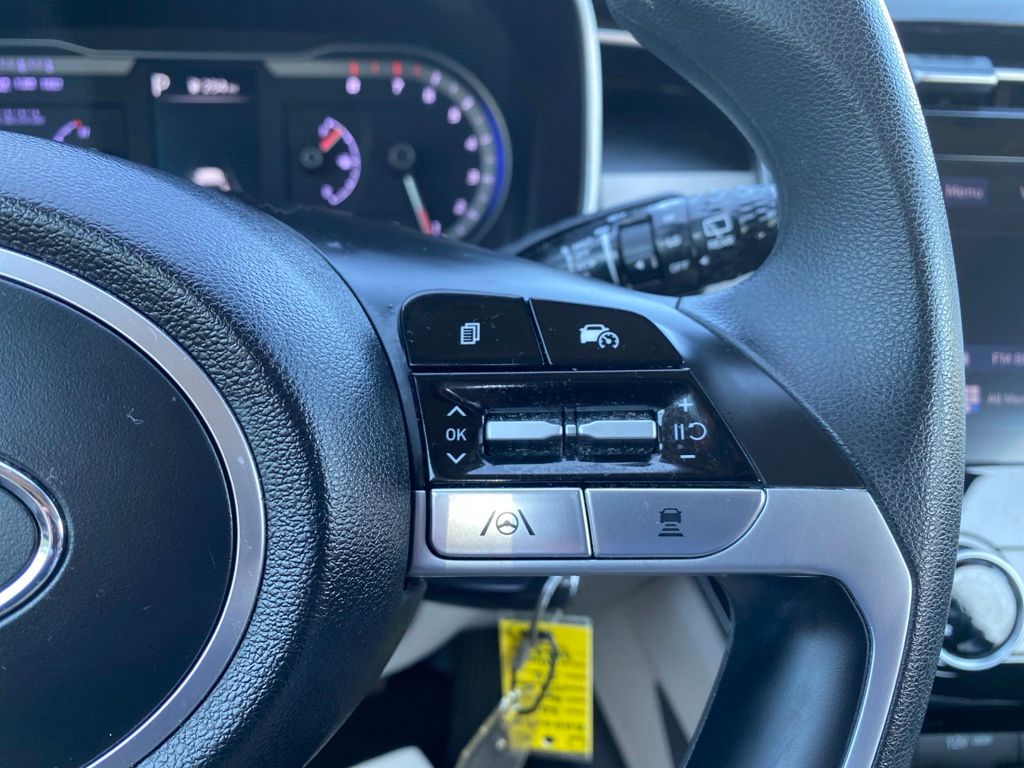 2024 Hyundai Tucson SE - Photo 19