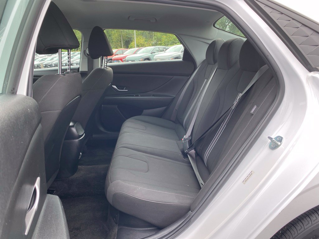 2026 Hyundai Elantra Blue - Photo 14
