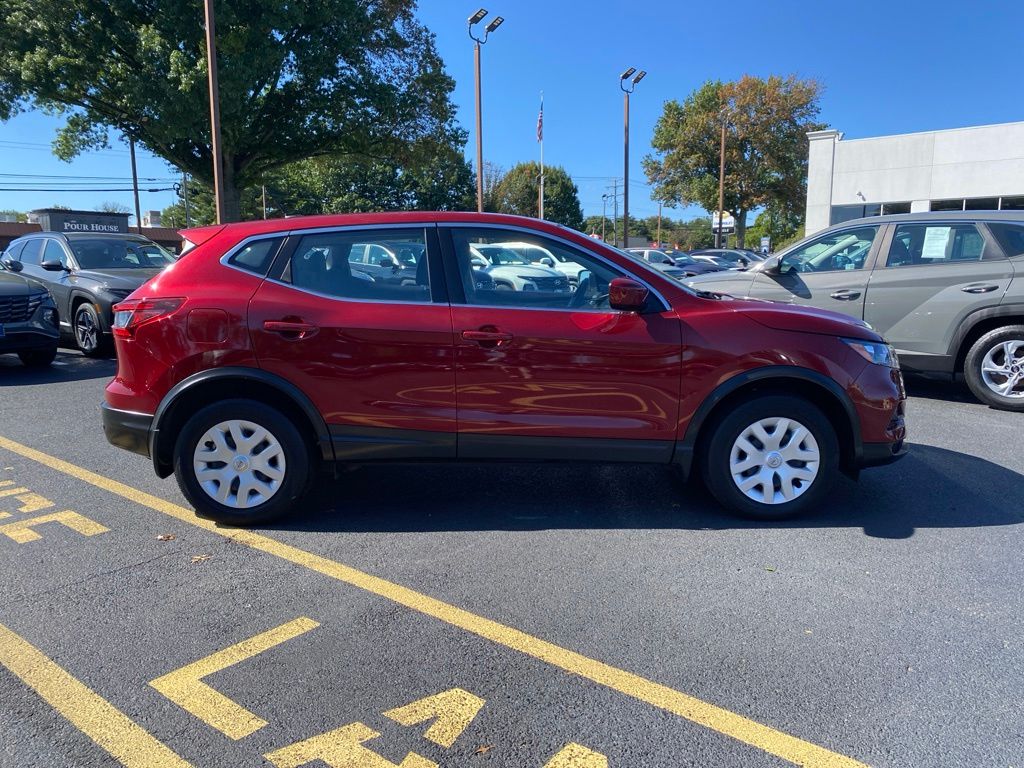 2020 Nissan Rogue Sport S - Photo 2