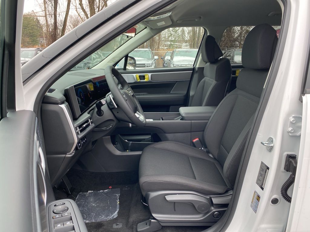 2026 Hyundai Santa Fe SE - Photo 12