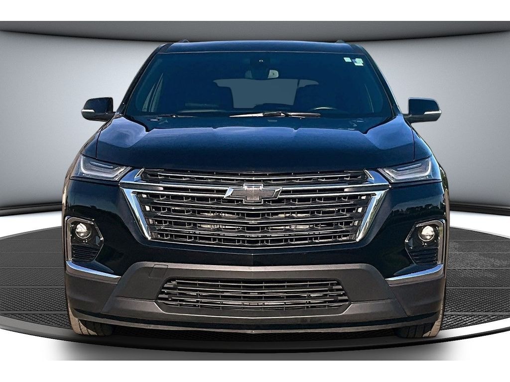 Used 2023 Chevrolet Traverse LT Cloth SUV