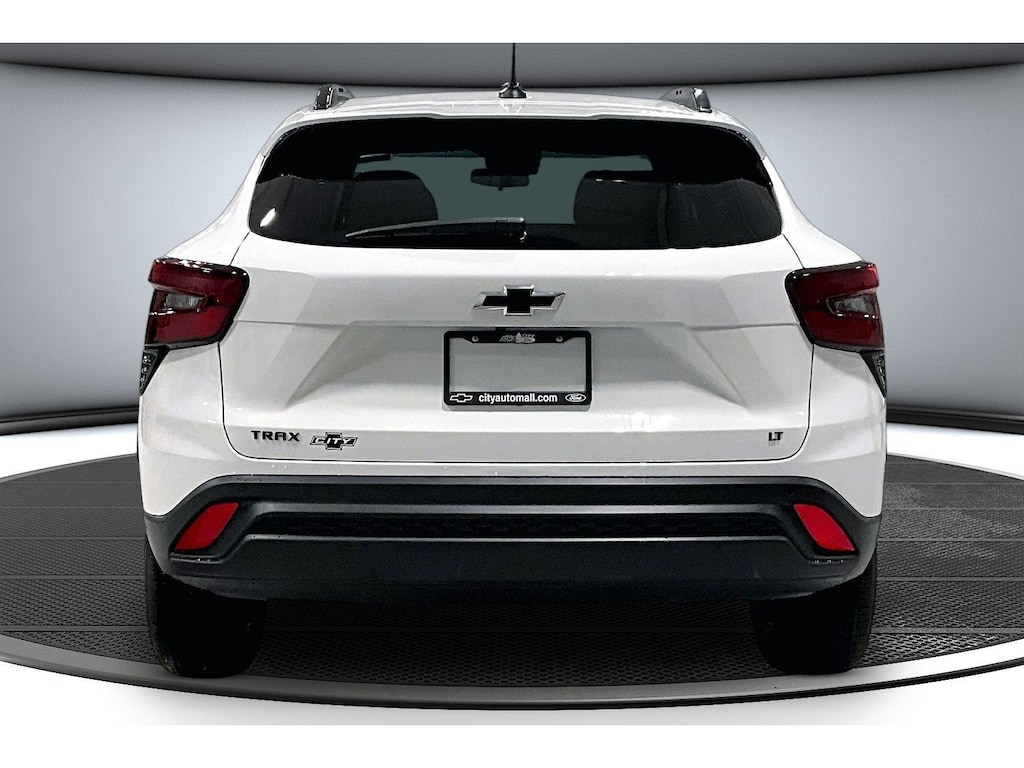 New 2026 Chevrolet Trax LT SUV