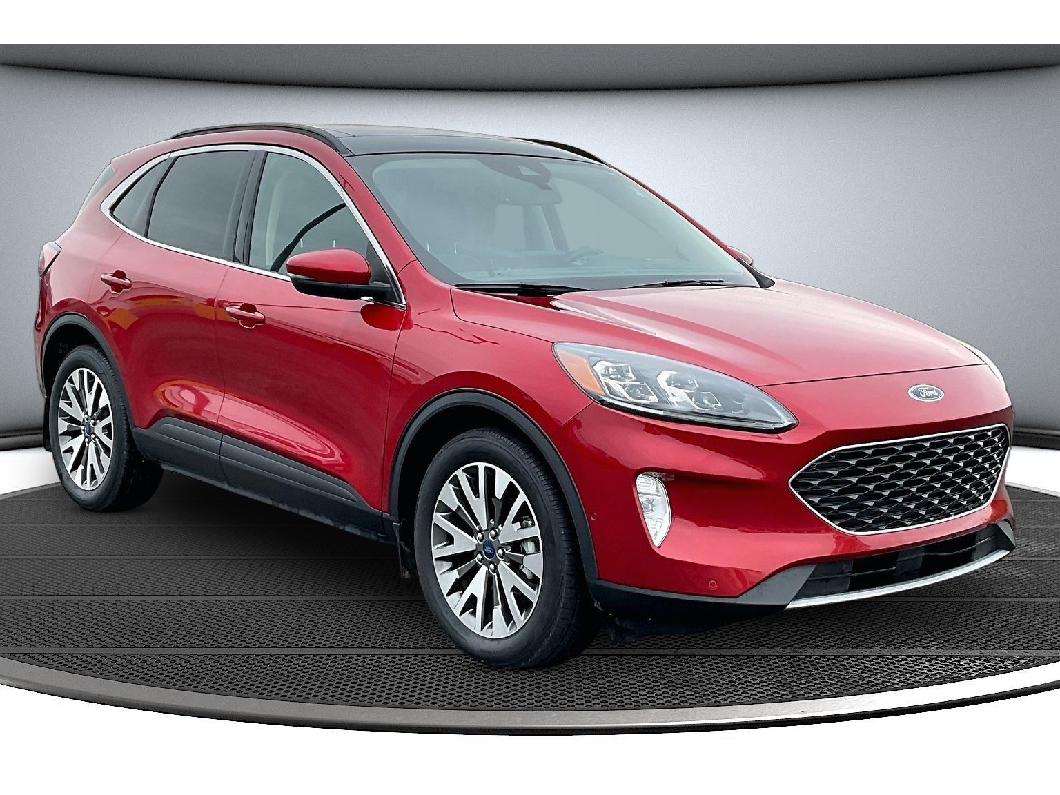 Used 2020 Ford Escape Titanium Hybrid SUV