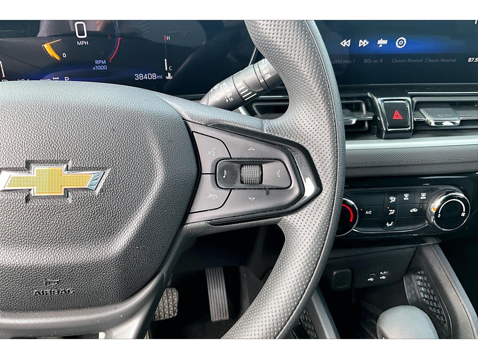 2025 Chevrolet Trailblazer LT - Photo 11