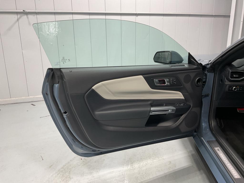 2024 Ford Mustang EcoBoost Premium - Photo 9