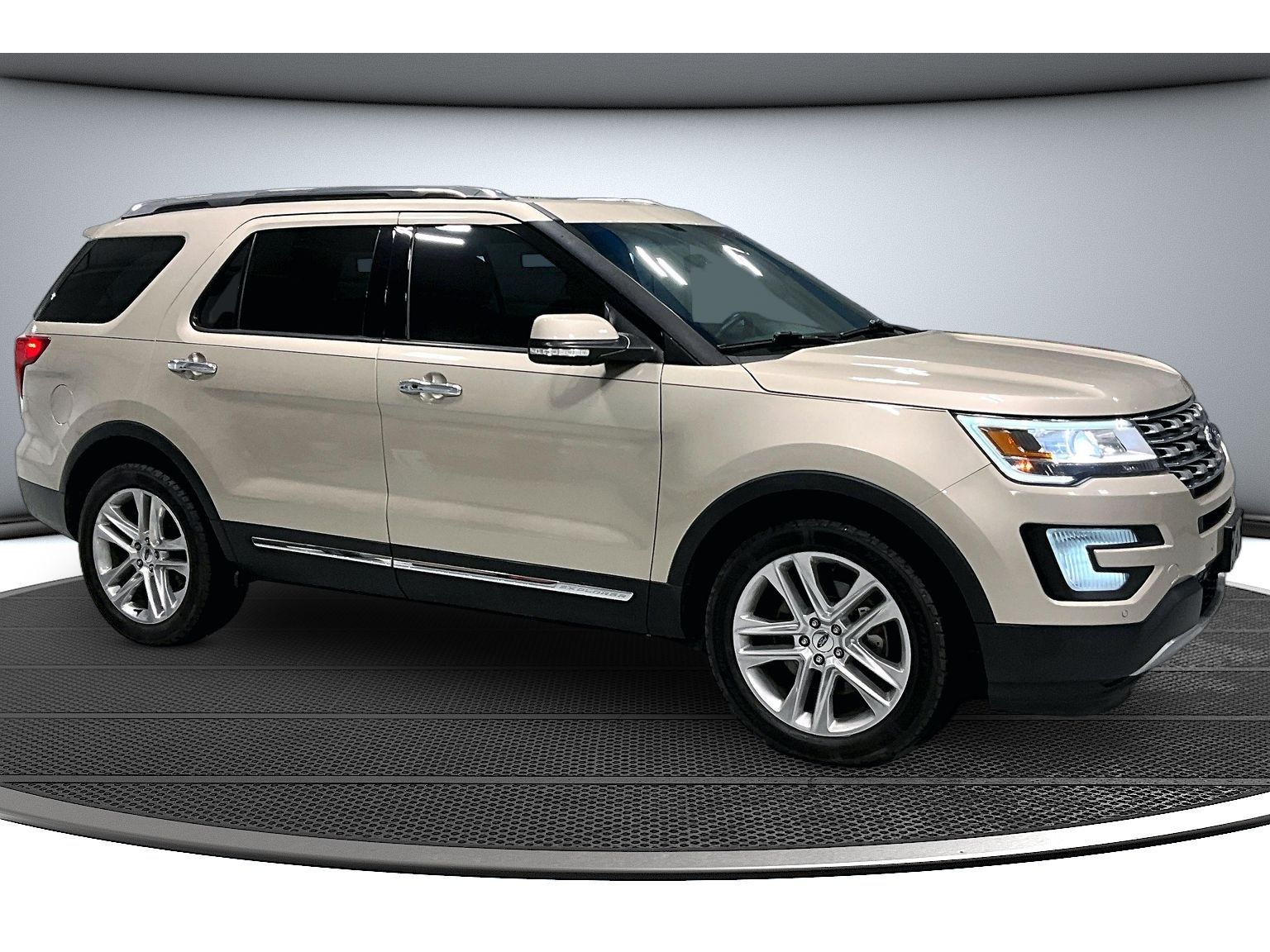 Used 2017 Ford Explorer Limited with VIN 1FM5K8F85HGA68241 for sale in Columbia City, IN
