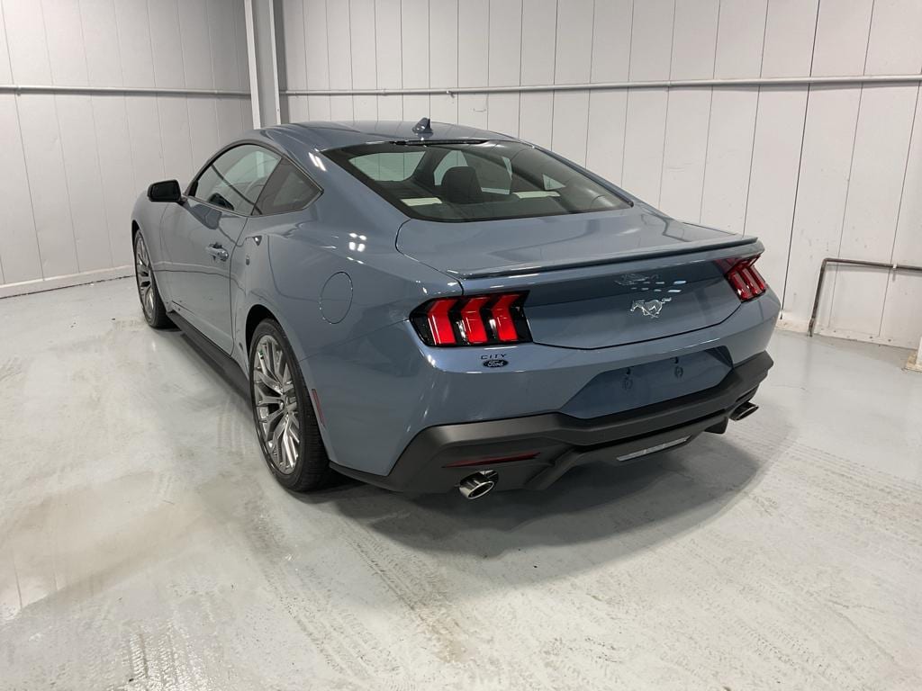 2024 Ford Mustang EcoBoost Premium - Photo 6