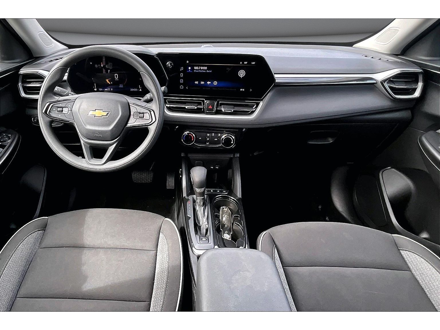 2025 Chevrolet Trailblazer LT - Photo 9