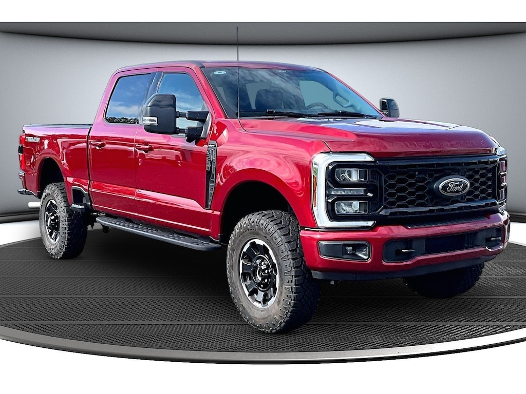 Certified 2025 Ford F-250 Super Duty LARIAT Crew Cab
