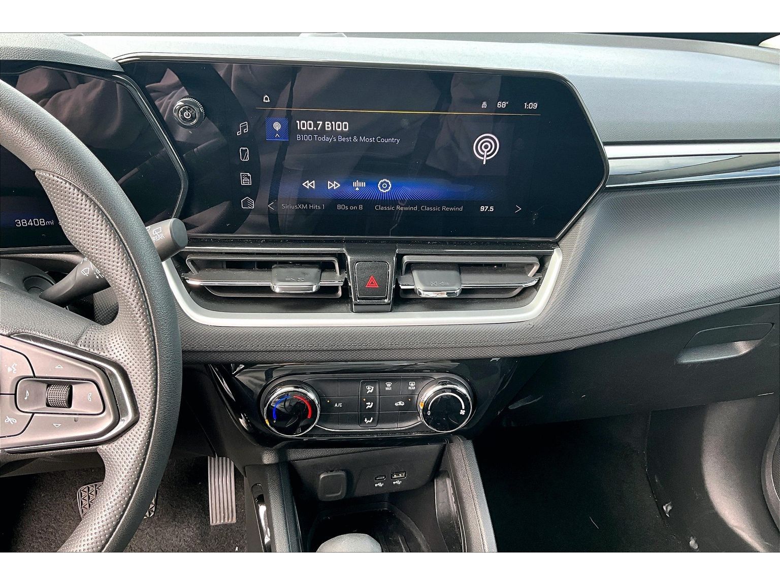 2025 Chevrolet Trailblazer LT - Photo 24