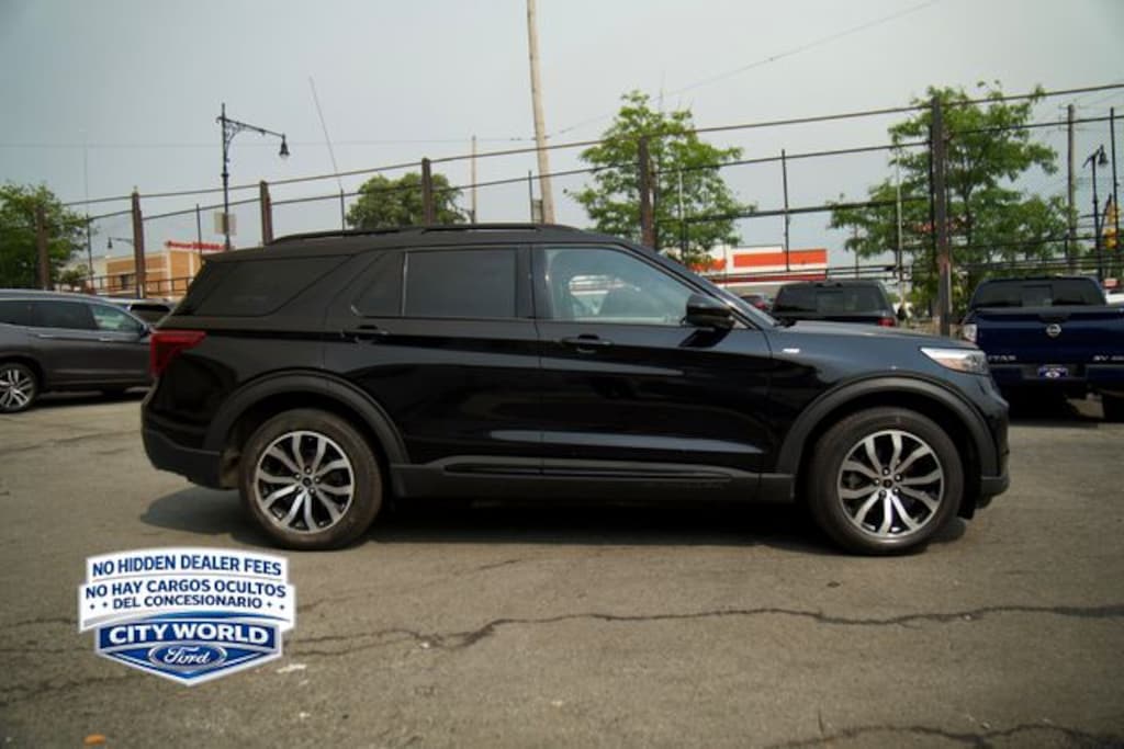 Certified 2023 Ford Explorer ST-Line SUV