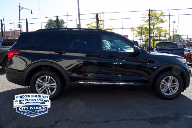 Used 2024 Ford Explorer XLT SUV