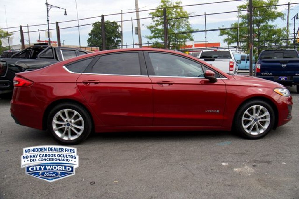 Certified 2019 Ford Fusion Hybrid SE Sedan