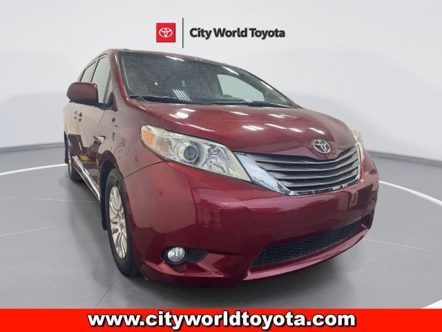 2017 Toyota Sienna
