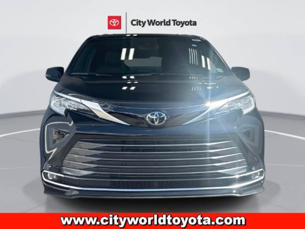 Used 2026 Toyota Sienna Limited Passenger Van