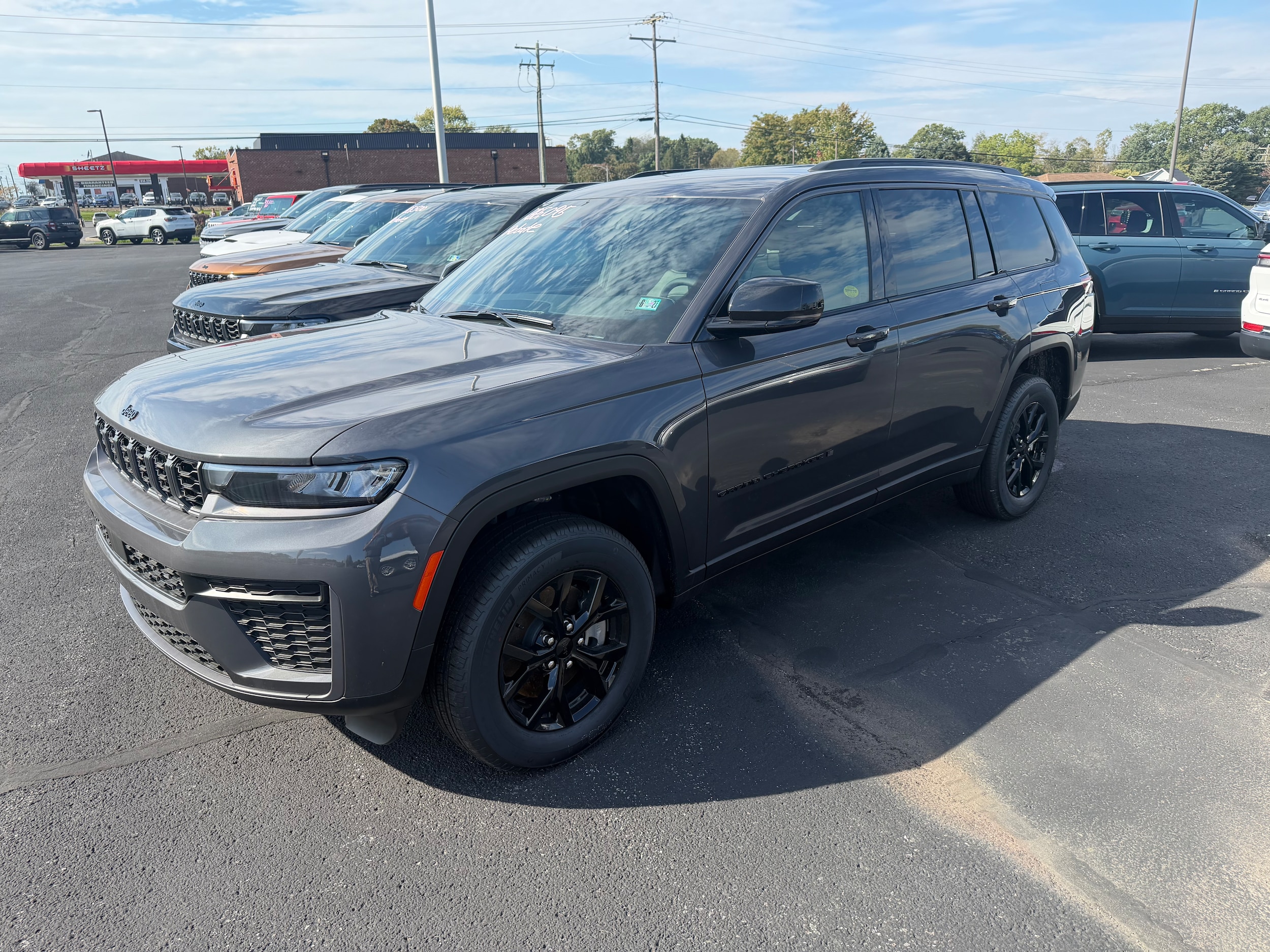 2026 Jeep Grand Cherokee L Laredo
