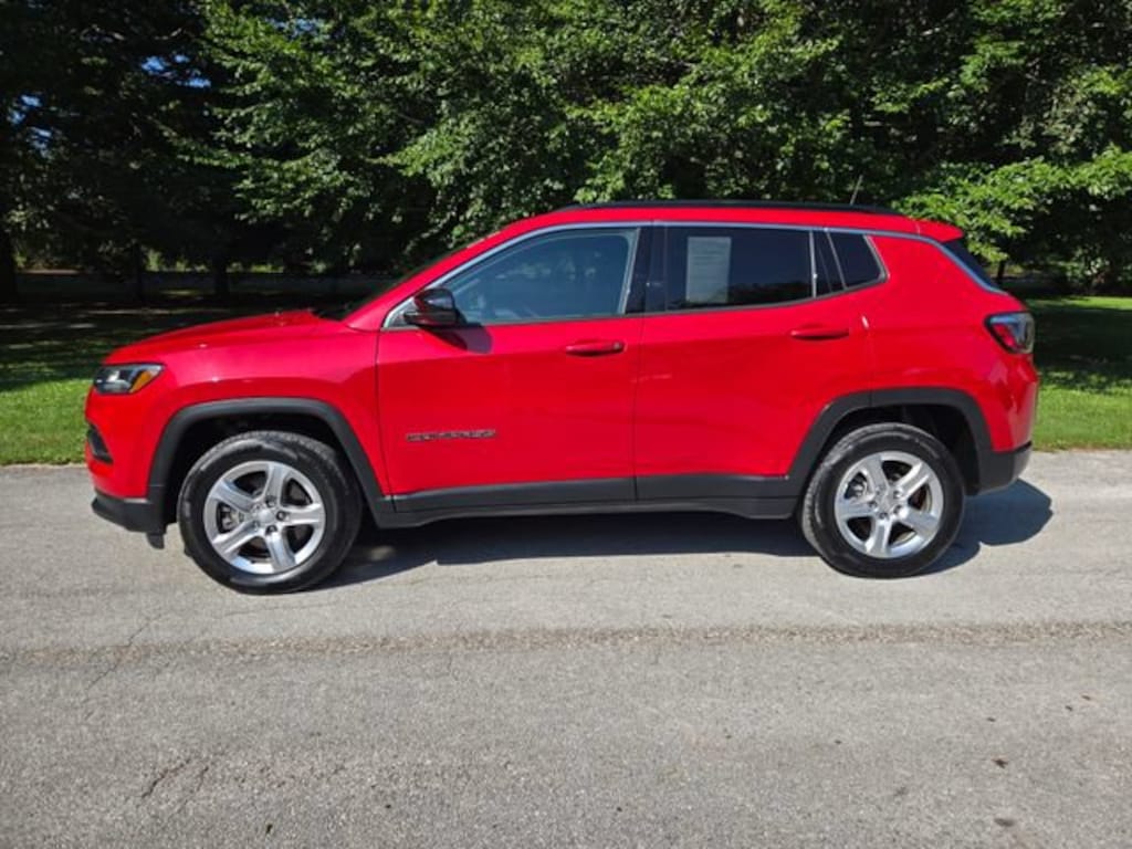 Used 2023 Jeep Compass Latitude