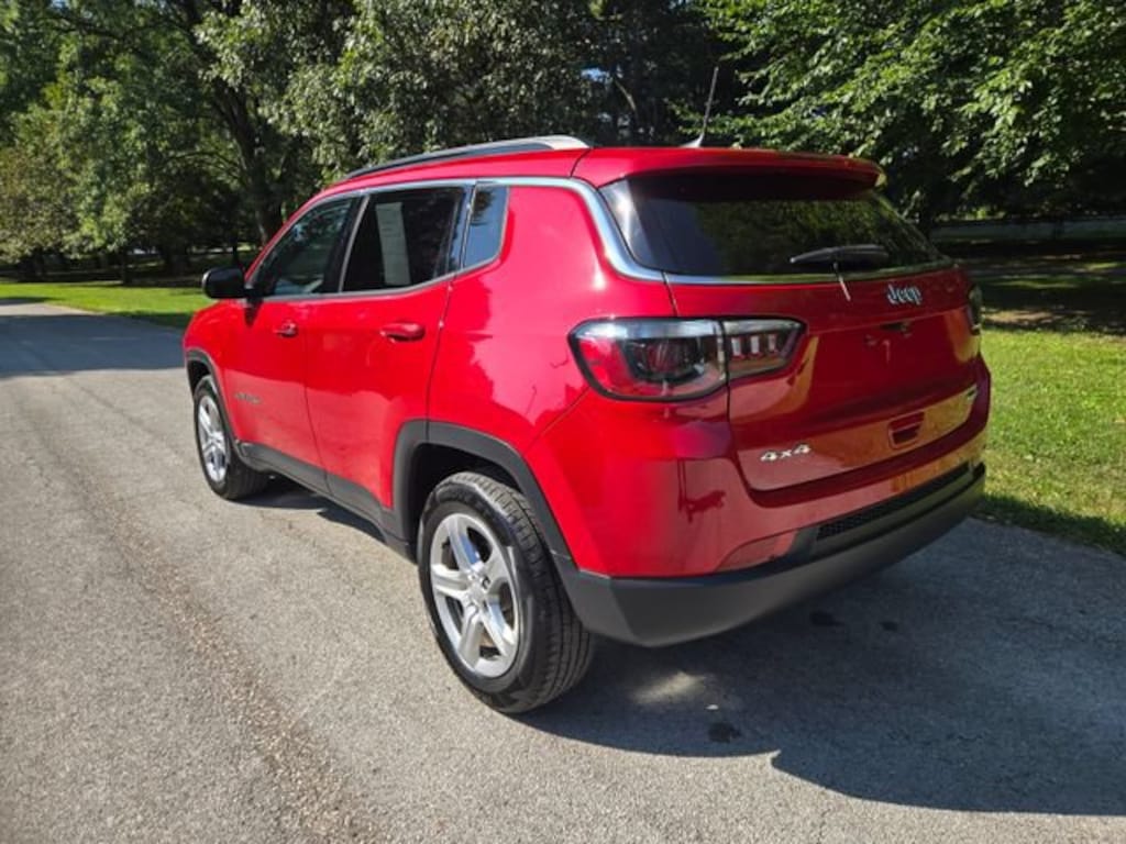 Used 2023 Jeep Compass Latitude