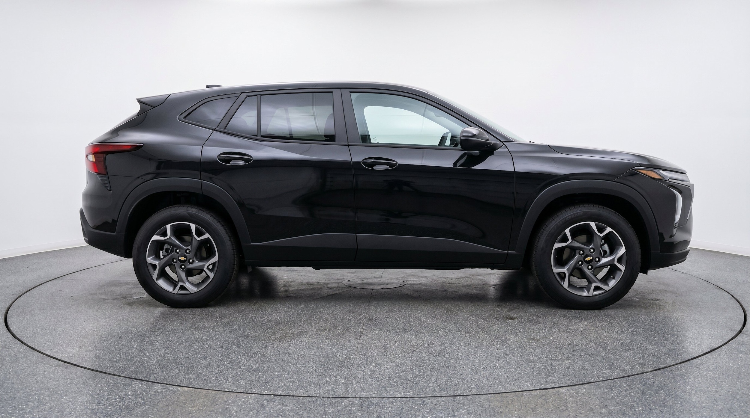 Thumbnail: 2025 Chevrolet Trax - 10