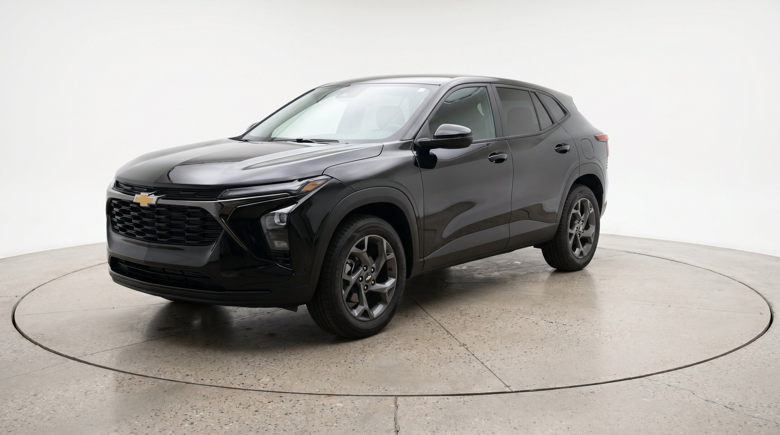 Thumbnail: 2025 Chevrolet Trax - 3