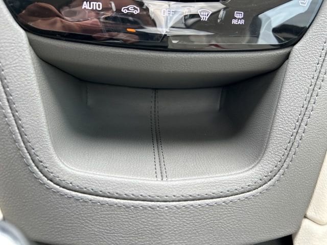 2026 Cadillac XT5 Premium Luxury - Photo 33