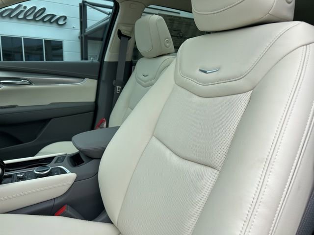 2026 Cadillac XT5 Premium Luxury - Photo 44