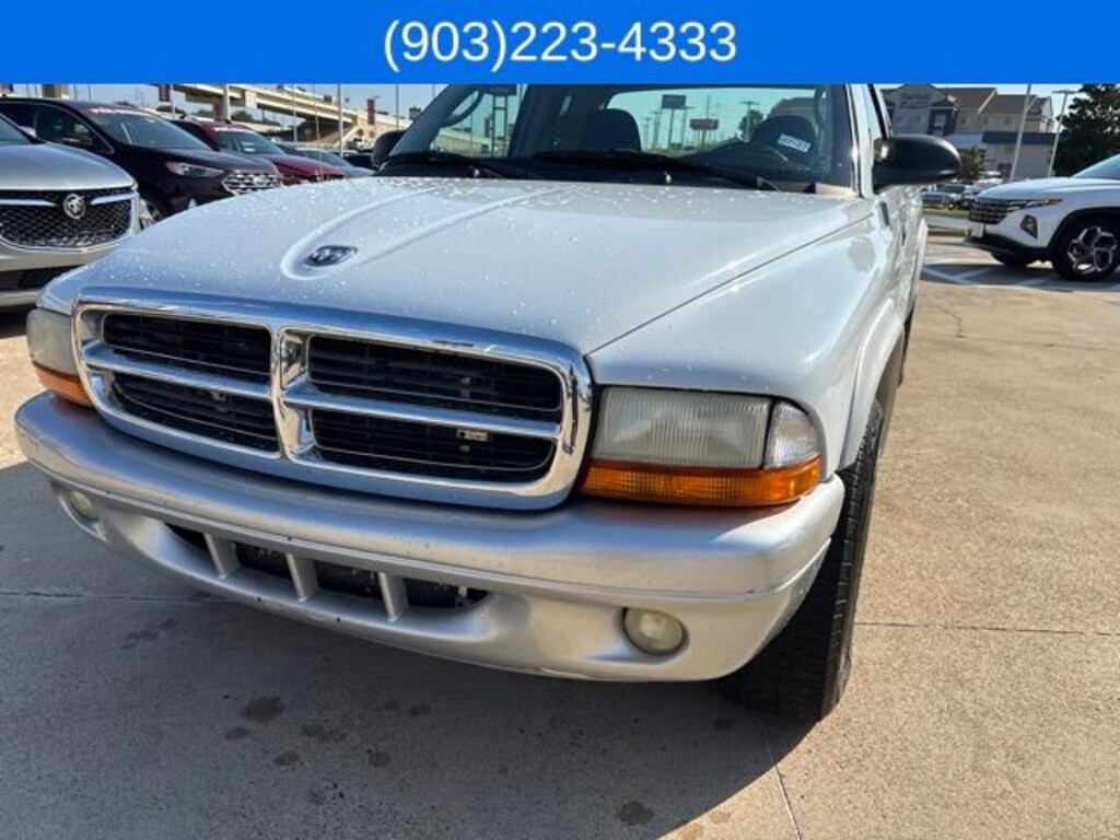Used 2004 Dodge Dakota SLT