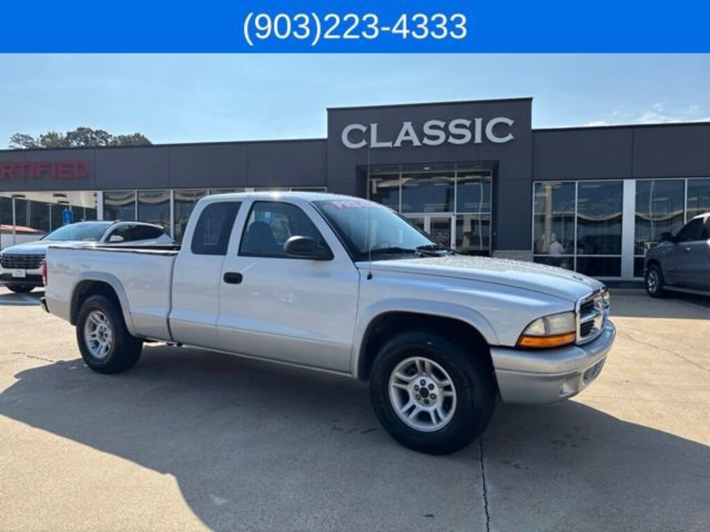Used 2004 Dodge Dakota SLT