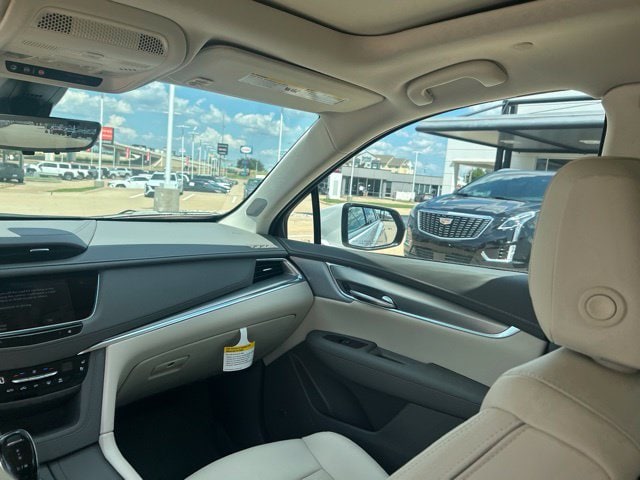 2026 Cadillac XT5 Premium Luxury - Photo 10