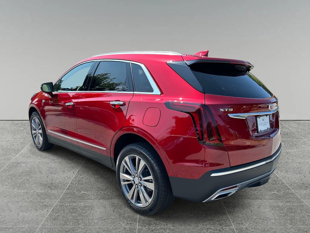New 2026 CADILLAC XT5 Premium Luxury SUV