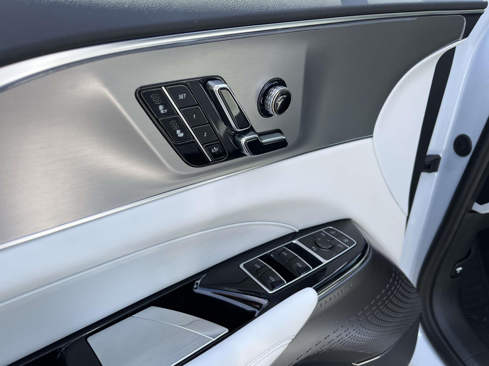 2027 Cadillac LYRIQ Sport - Photo 17