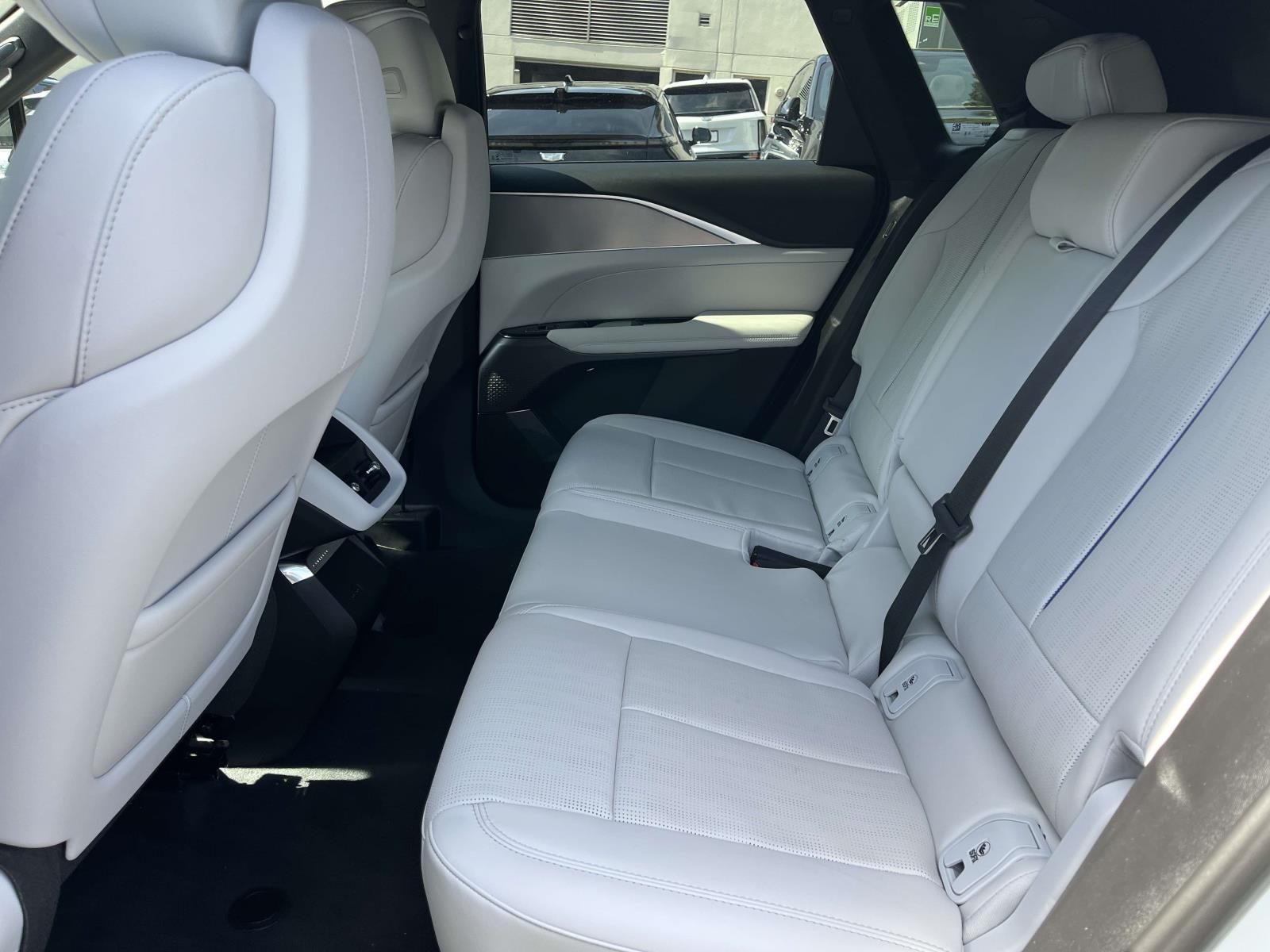 2027 Cadillac LYRIQ Sport - Photo 13